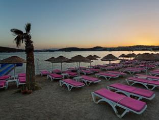 Cesars Bodrum Suites & Boutique Esterno foto
